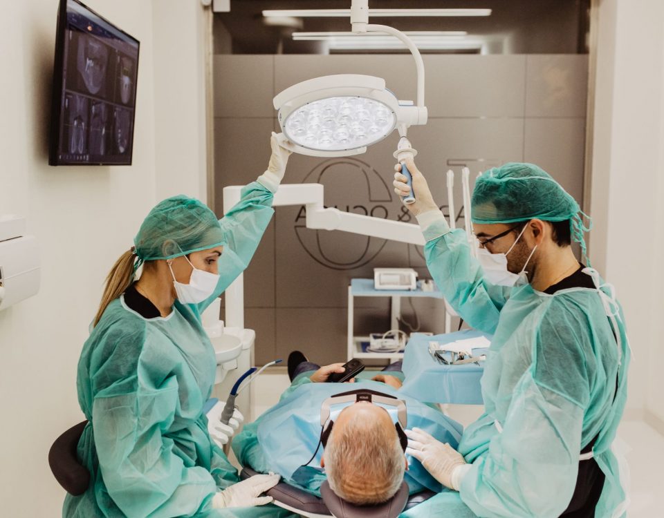Lara & Ochoa Clínica Dental - Tratamientos dentales.
